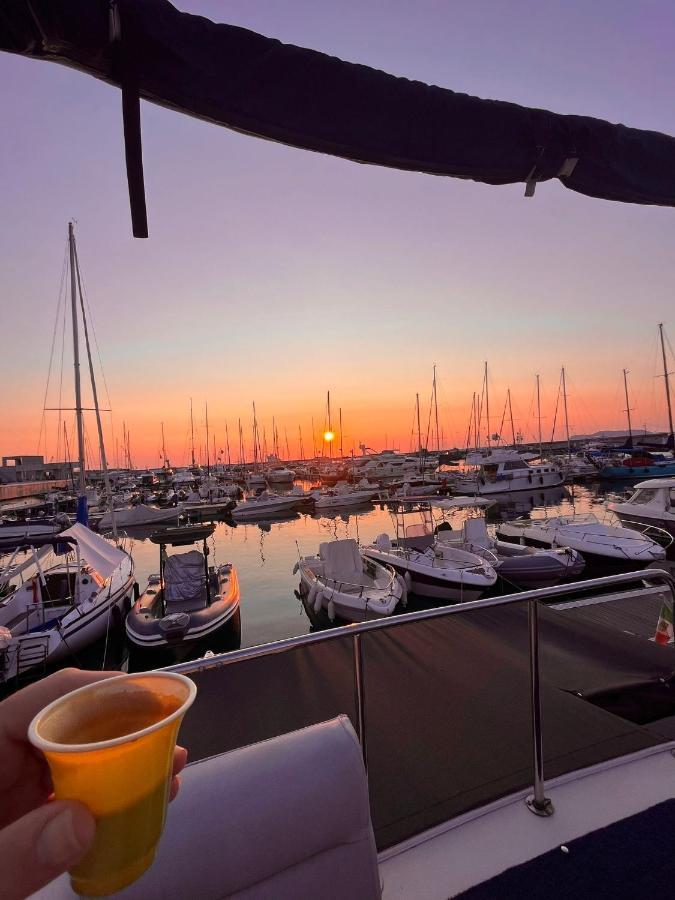 Botel Giorgia House Boat Palermo